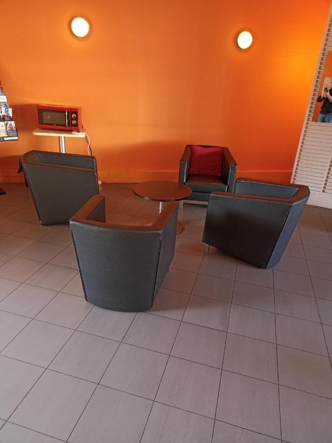 Heco Calais Centre-Gare Hotel Eksteriør billede